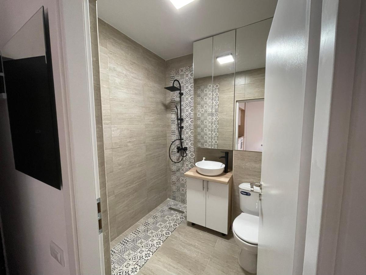 Amethyst Luxury Apartment Palace Bukarest Exteriör bild